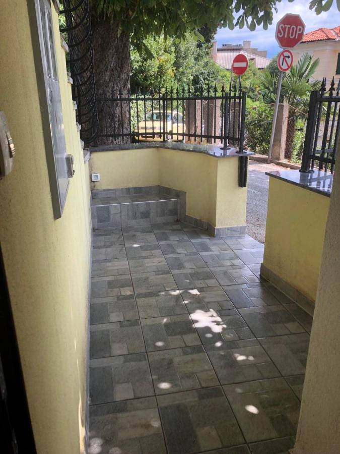 Veronica Rooms, אופטיה מראה חיצוני תמונה